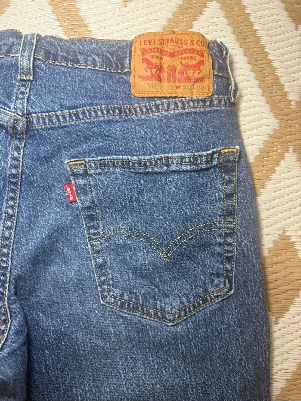 Levi's Men's Straight Jeans - Faded Blue Denim W 32 L 30